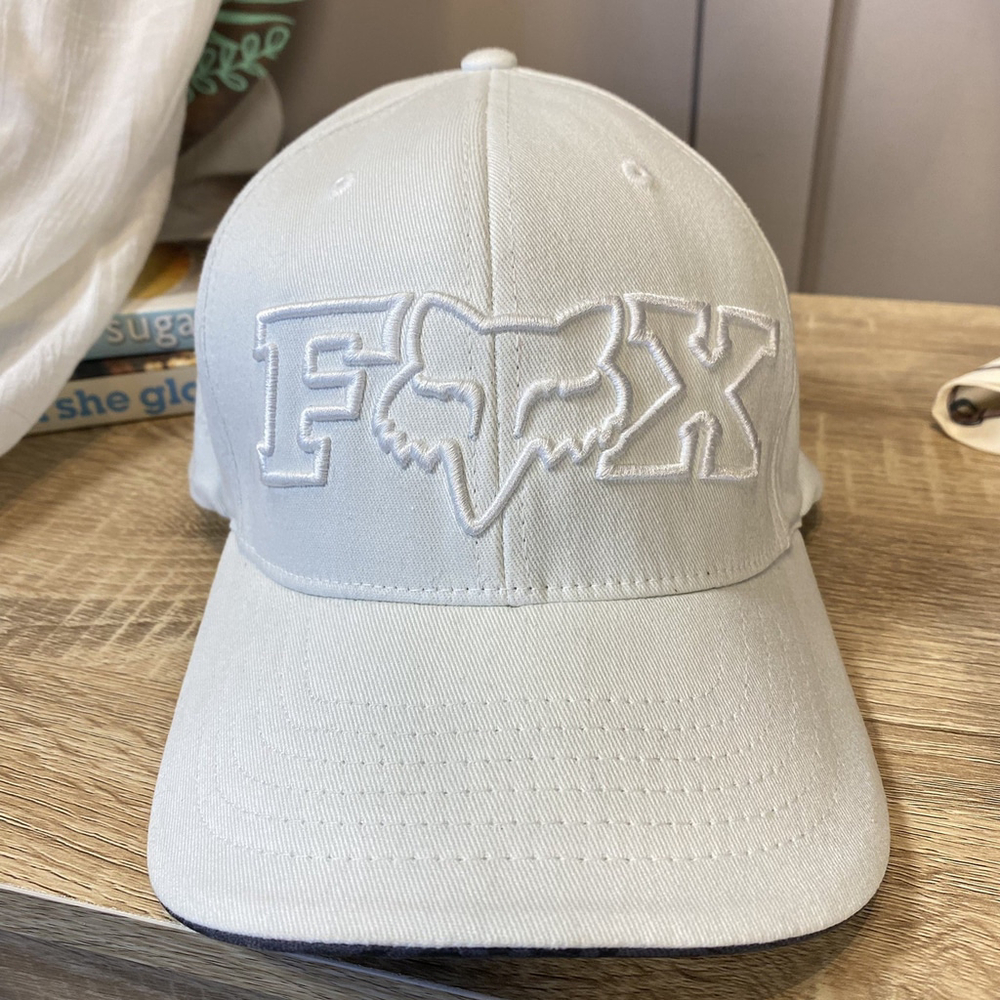 Fox Racing Flexfit Hat Sz L/XL White Fox Head USA